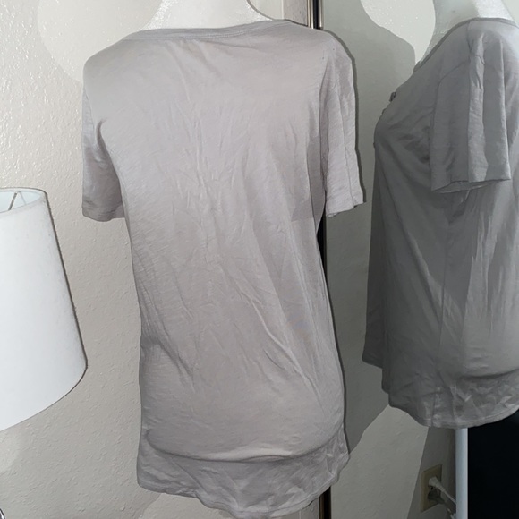 Emory Park | Gray Tee - Picture 5 of 6